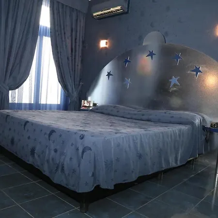 Marcantoniohotel Hotel 4*